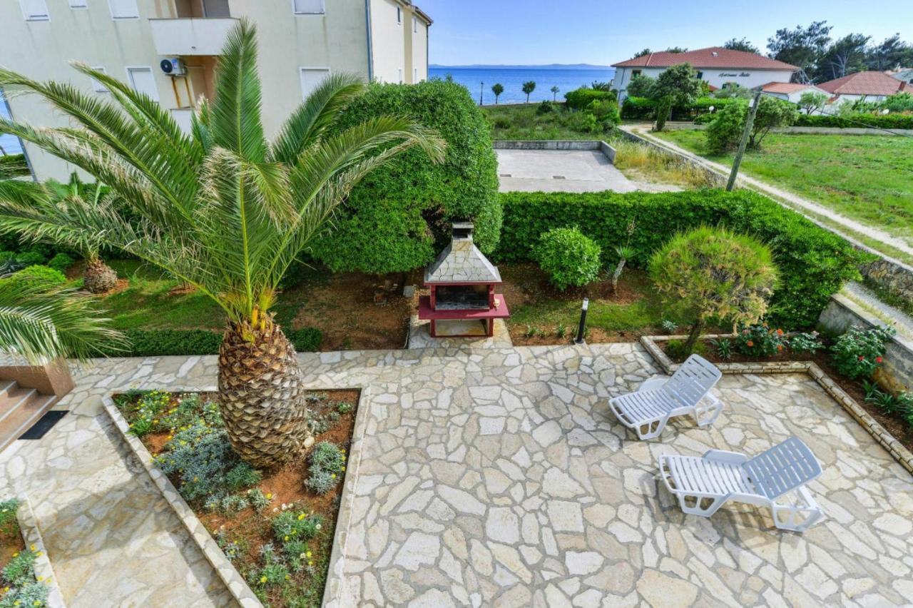 Apartments In House Liveric, In Vir At The Beach Zewnętrze zdjęcie